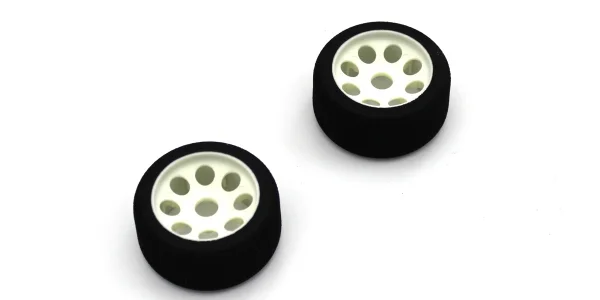 Kyosho Front Tires Fantom &mdash; image 2 of 2
