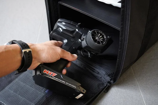 Koswork 1:10 Smart Touring Car Bag (57x26x31cm) — image 5 of 12
