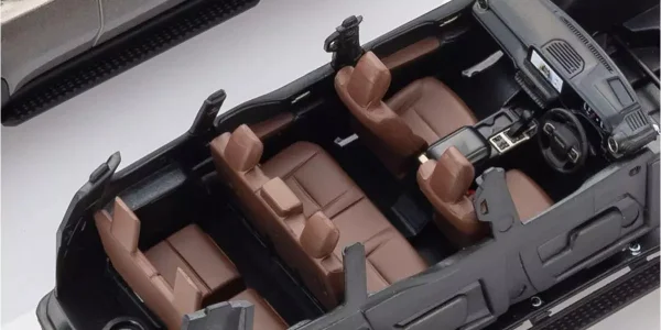 Kyosho 1:43 Toyota Land Cruiser 250 (Avant-garde Bronze Metallic) — image 6 of 6