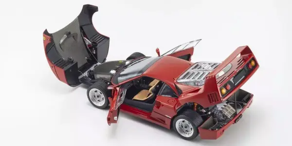 Kyosho 1:18 Ferrari F40 LW Red Nigel Mansell Die-Cast Collection — image 5 of 5
