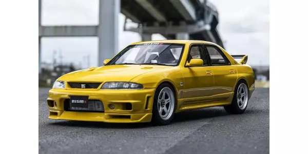 Kyosho 1:18 Resin Samurai Collection Nissan GT-R Autech Nismo Yellow — image 2 of 6