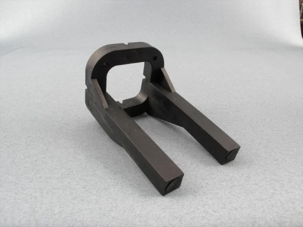Engine Mount Long 45/61
