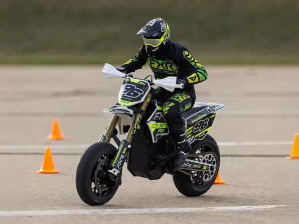 Losi Promoto-SM FXR Supermoto Motorcycle - RTR