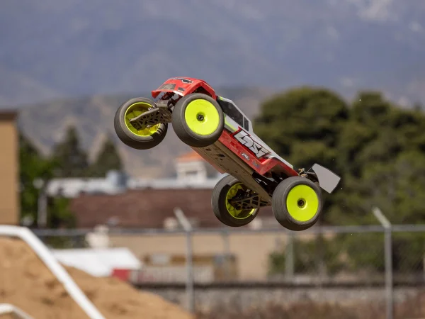 Losi 8IGHT-XTE Truggy RTR