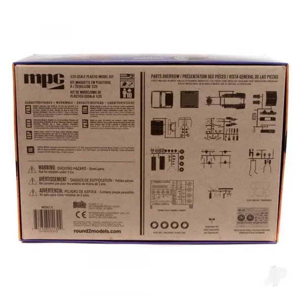 MPC 1:25 1984 GMC Pickup (White) &mdash; image 6 of 6