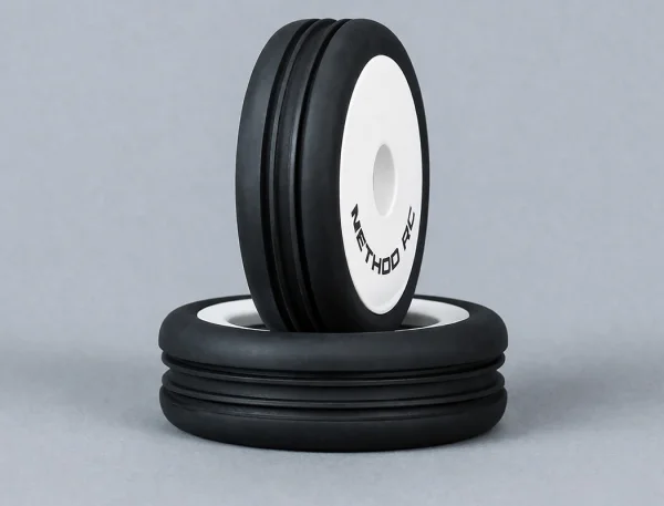 Method RC Method Nitragrip 1/24 Buggy Tyres F/R On 7mm Hex White (4) — image 6 of 7