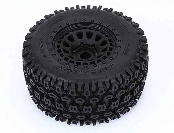 Method RC Method Geoform Belted 1:8 MT Tyres On Array 17mm Rims
