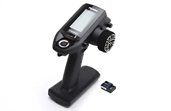 Futaba T4PM Transmitter With R304SB-E Receiver — image 1 of 6