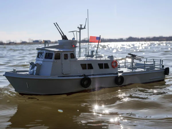 PCF Mark I 24 Swift Patrol Craft RTR — image 19 of 19