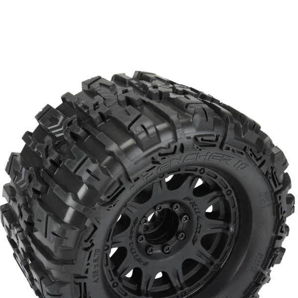 ProLine Trencher HP Belted 3.8 Tyres Mounted on Raid Black 8X32 Wheels - 17mm Hex ** CLEARANCE **
