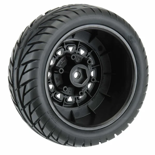 ProLine Street Fighter M2 SC Tyres on Black Raid 6X30 Wheels (2)