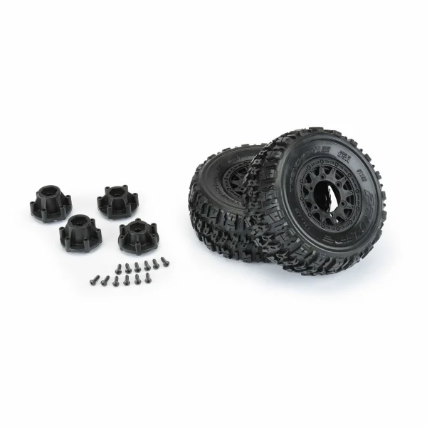 ProLine Trencher X M2 SC Tyres on Black Raid 6X30 Wheels (2)
