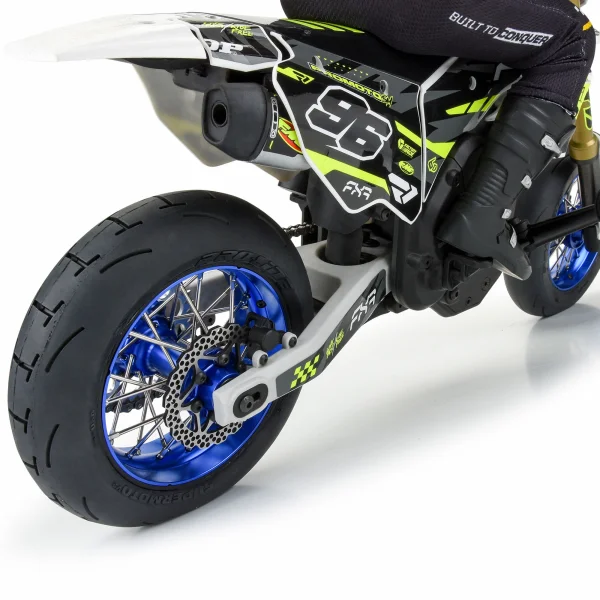 1/4 Pro-Spec Aluminium V2 Bead Rear Wheel Blue/Blue (1): Prom — image 5 of 7