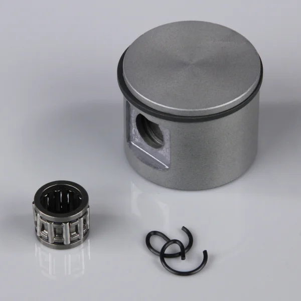 Stinger Engines Piston and Accessories including C-Clips / Rings / Gudgeon Bearing and Pin / Spacers (fits 10cc RE)