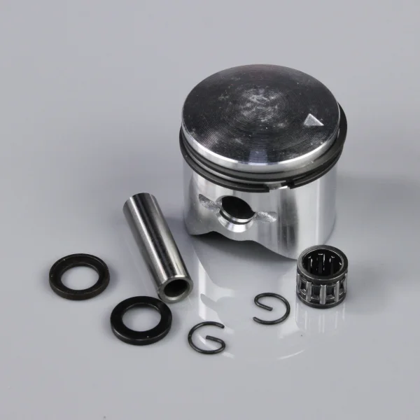 Stinger Engines Piston and Accessories including C-Clips / Rings / Gudgeon Bearing and Pin / Spacers (fits 26cc SE)