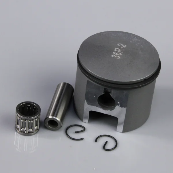 Stinger Engines Piston and Accessories including C-Clips / Ring / Gudgeon Bearing and Pin (fits 35cc SE)