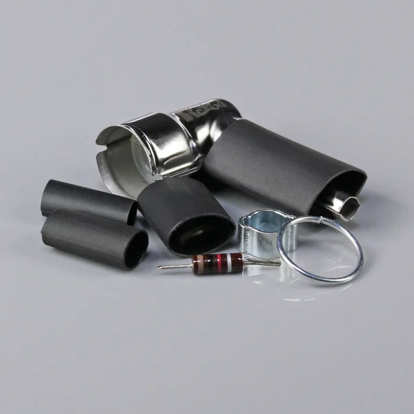 Stinger Engines Spark Plug Cap 90 Degree (for CM6 spark plug)