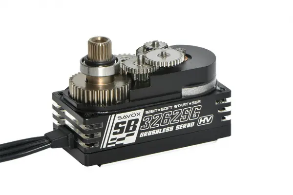 Savox HV Low Profile Brushless CNC Servo - 28kg 0.08s — image 2 of 10