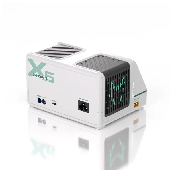 CAYOTE 2-Force X5 Charger with 2 XT90 Leads - EU