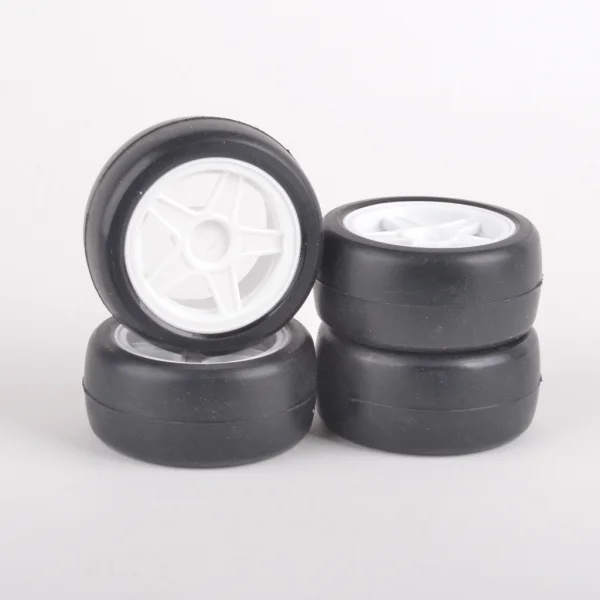 Rush Mini Tyres 24 Round Pre-Glued (4)