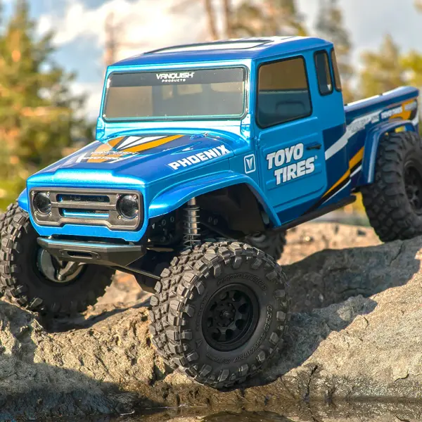 Vanquish VS4-10 Phoenix Portal RTR - Toyo Edition — image 3 of 10