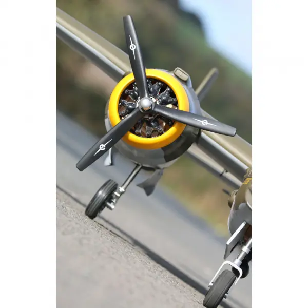 Seagull B-25 Mitchell (20cc) 2.41m / 95in with Retracts — image 11 of 25