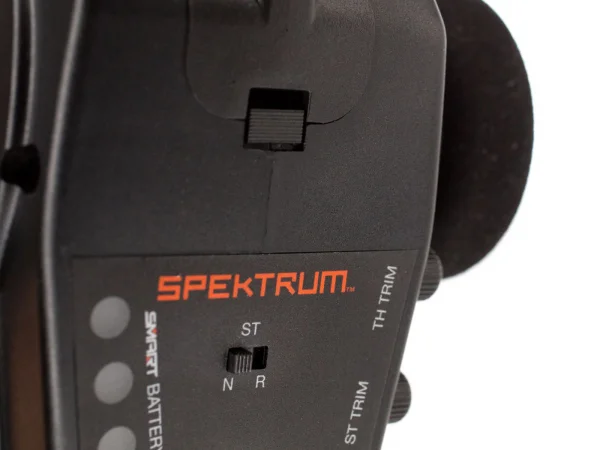 Spektrum DX3 DSMR Transmitter With SR315 Receiver