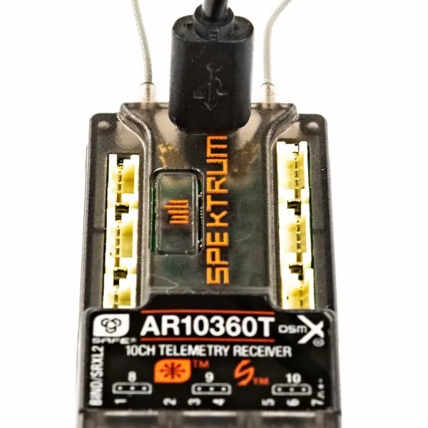 Spektrum AR10360T DSMX 10 Channel AS3X And SAFE Telemetry Receiver — image 4 of 6