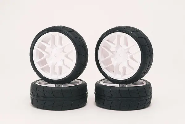 Sweep Hankook Tread 32Deg 24mm Glued TC Tyres 12Spoke Carpet — image 3 of 7