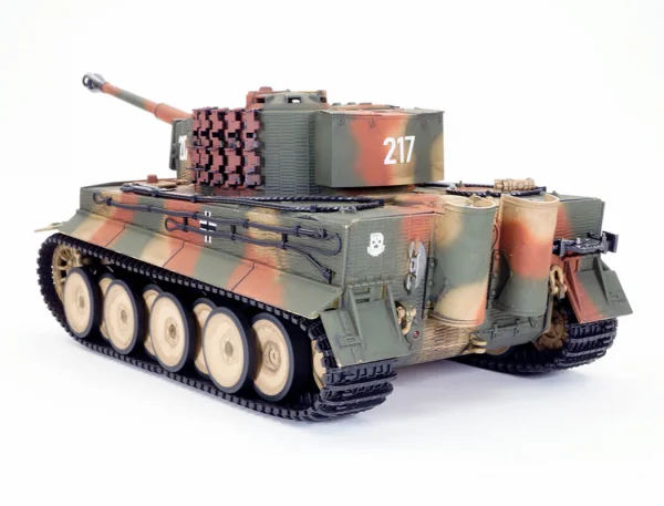 Taigen 1:24 Tiger 1 IR Battle Tank Middle Version - Camo