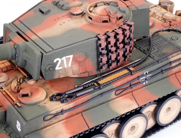 Taigen 1:24 Tiger 1 IR Battle Tank Middle Version - Camo