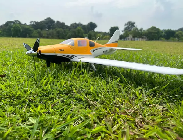 Fox Hobby C400 Intermediate Sports 1100mm - PNP With Gyro Flight Controller &mdash; image 3 of 18