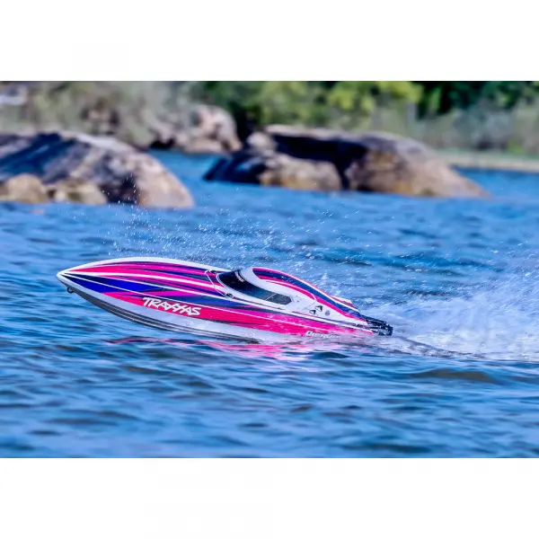 Traxxas Disruptor 4S Race Boat — image 41 of 61