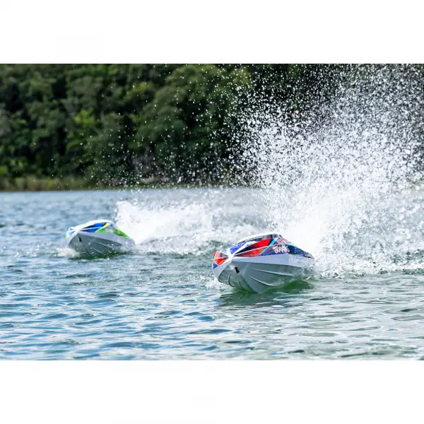 Traxxas Disruptor 4S Race Boat — image 46 of 61