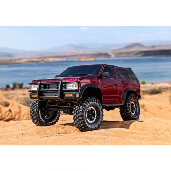 Traxxas TRX-4 1988 Nissan Pathfinder