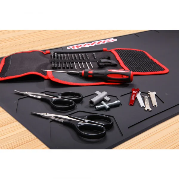 Traxxas Heavy Duty Rubber Pit Mat - Large 90 x 50cm