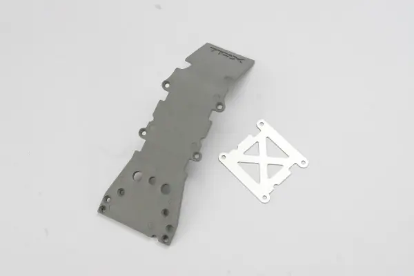 Traxxas Skidplate front plastic (grey)/ stainless steel plate — image 3 of 3