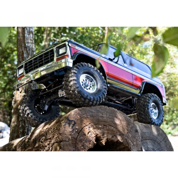 Traxxas TRX-4 1979 Ford Bronco — image 8 of 15