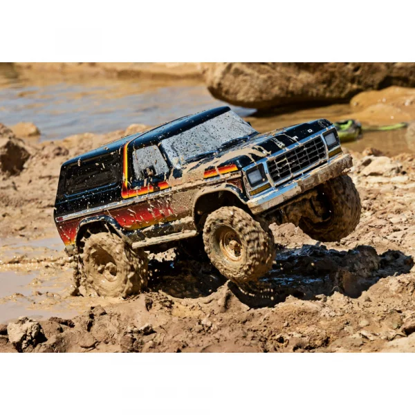 Traxxas TRX-4 1979 Ford Bronco — image 7 of 15