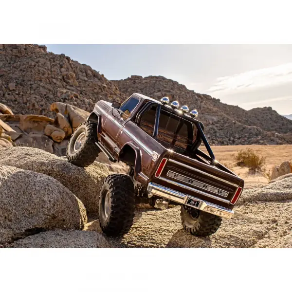Traxxas TRX-4 Ford F-150 Ranger XLT High Trail Edition — image 49 of 54