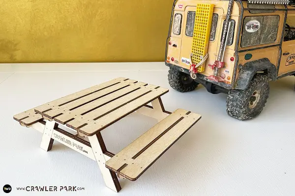 CML Racing Crawler Park 1:10 Picnic Table — image 5 of 5