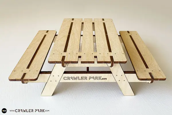 CML Racing Crawler Park 1:10 Picnic Table — image 4 of 5