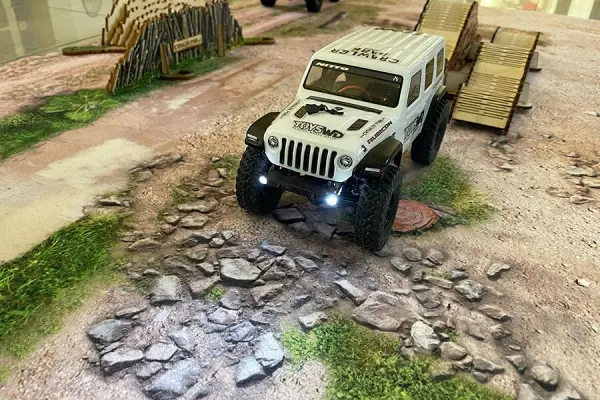 ToysWD Starter Kit Carpet Circuit RC Crawler Park 1:24 — image 5 of 18