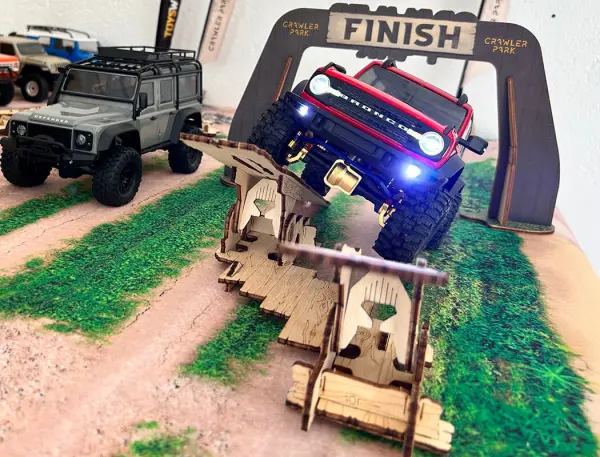 Crawler Park Basic Kit - 1:18 + 1:24 - 2 Obstacles — image 4 of 20
