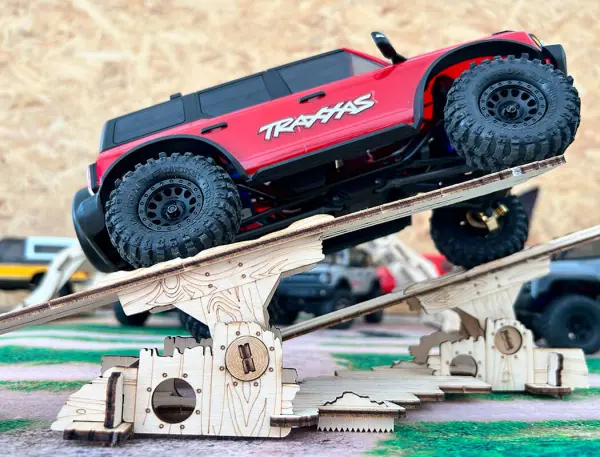 Crawler Park Welcome Kit - 1:18 + 1:24 - 5 Obstacles — image 4 of 20