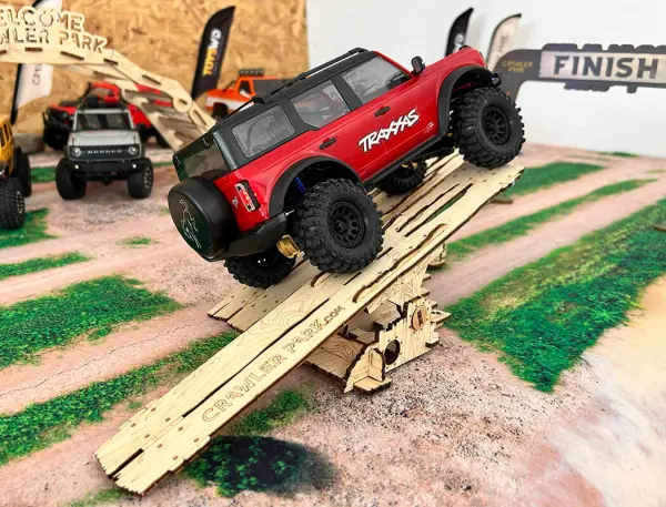 Crawler Park Welcome Kit - 1:18 + 1:24 - 5 Obstacles — image 7 of 20