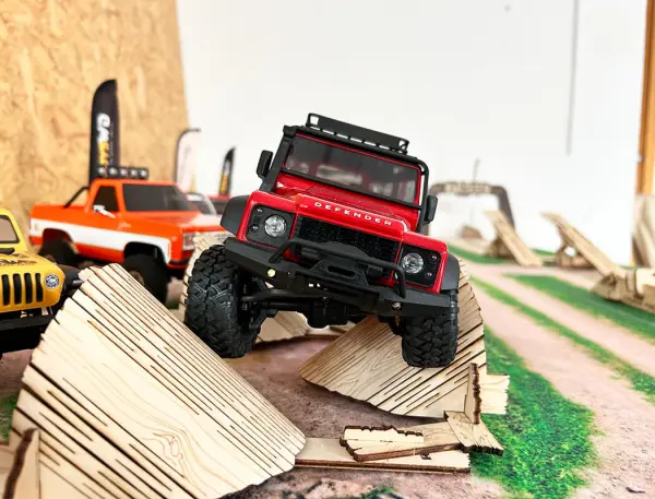 Crawler Park Welcome Kit - 1:18 + 1:24 - 5 Obstacles — image 20 of 20