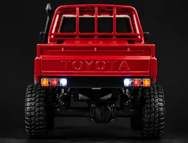 UDI Toyota Land Cruiser 1:24 Brushless RTR &mdash; image 11 of 18