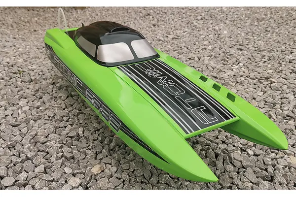 Volantex Atomic SR85 Brushless Boat - Green — image 9 of 20