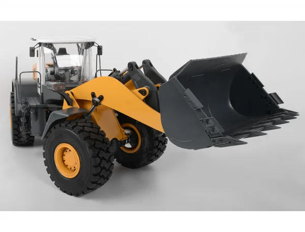 RC4WD 1:14 Scale Earth Mover 870K Hydraulic Wheel Loader w/White Cab RC4WD